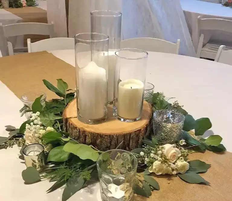 wood-discs-glass-vases